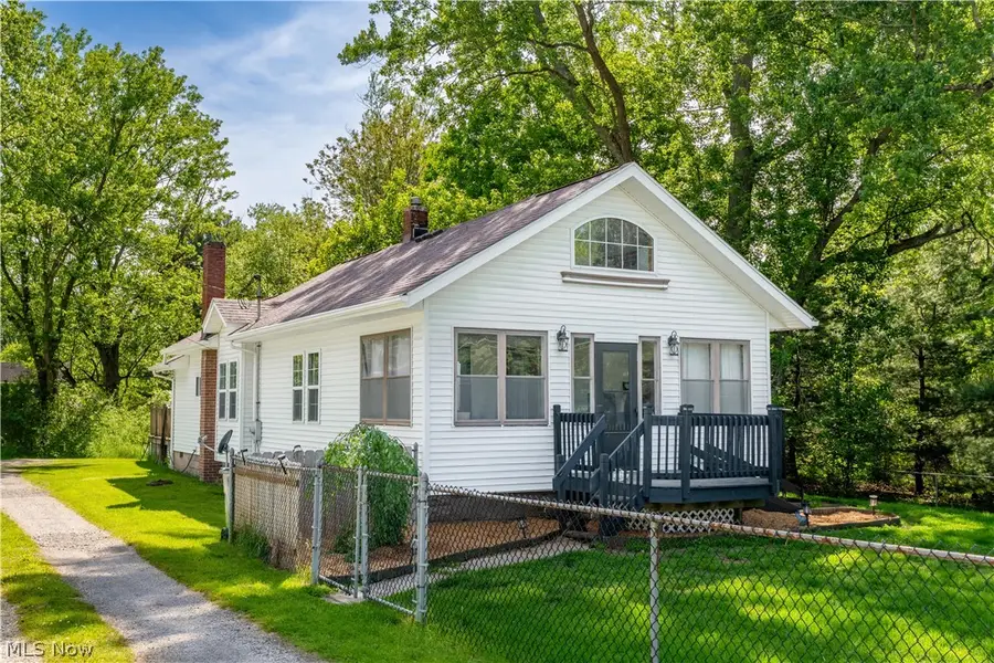 122 Southeast Avenue, Tallmadge, OH 44278 - #3