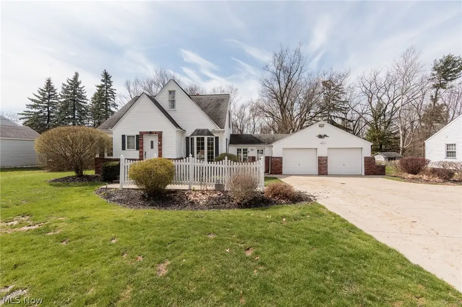 10136 Ridge Road, North Royalton, OH 44133 - #2