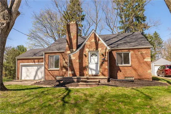 1521 Edgemoor Avenue, Akron, OH 44313