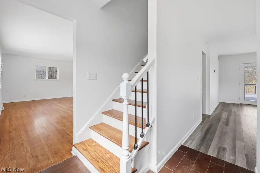 1181 Winhurst Drive, Akron, OH 44313 - #3