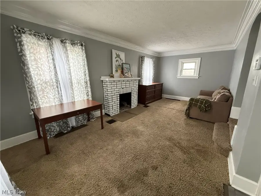 866 S Hawkins Avenue, Akron, OH 44320 - #3