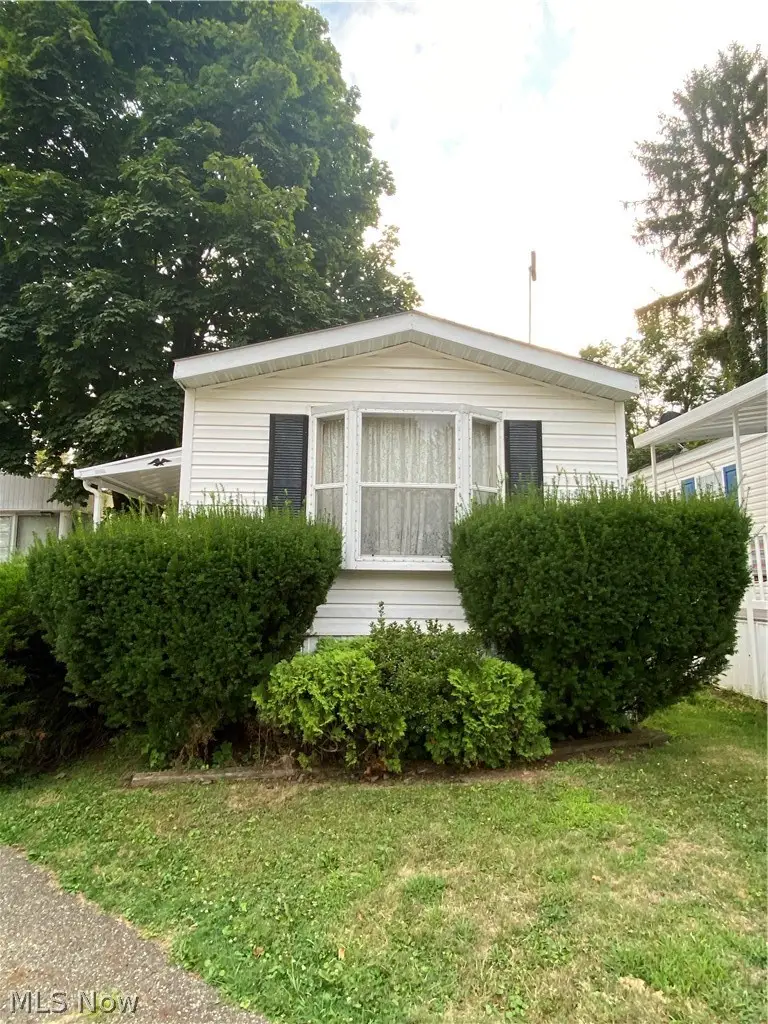 1263 Los Angeles Nw Boulevard, North Canton, OH 44720 - #3