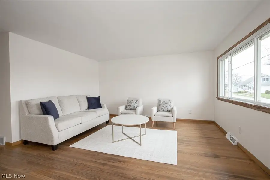 451 Fulmer Avenue, Akron, OH 44312 - #2