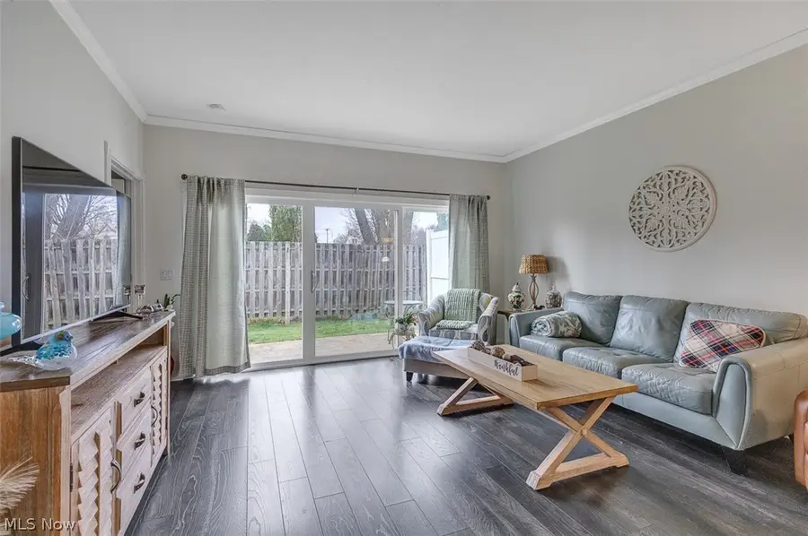 6960 Cottage Circle, North Ridgeville, OH 44039 - #2