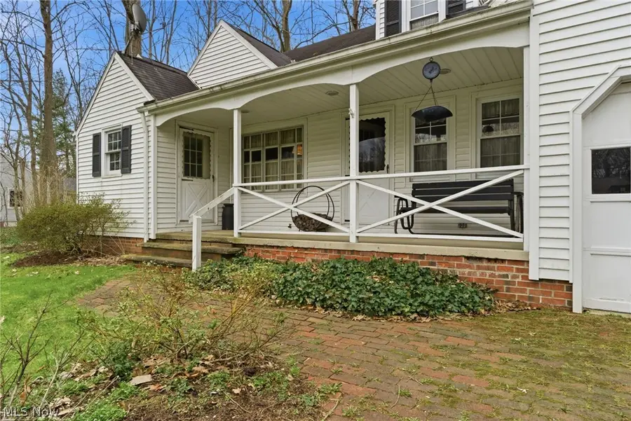 6792 Glenview Road, Mayfield, OH 44143 - #2