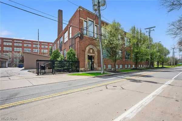 8205 Franklin Boulevard #3, Cleveland, OH 44102