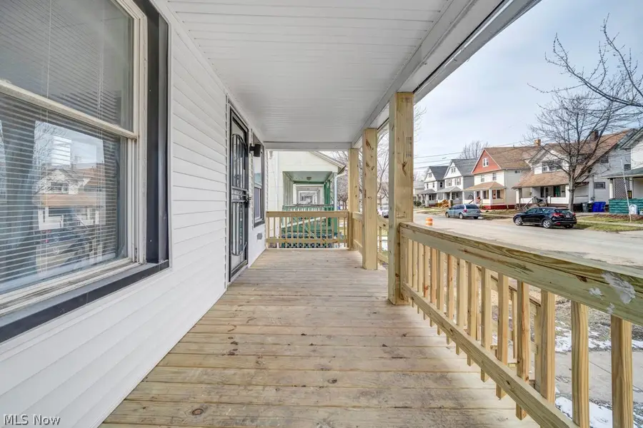 3341 Woodbridge Avenue, Cleveland, OH 44109 - #3