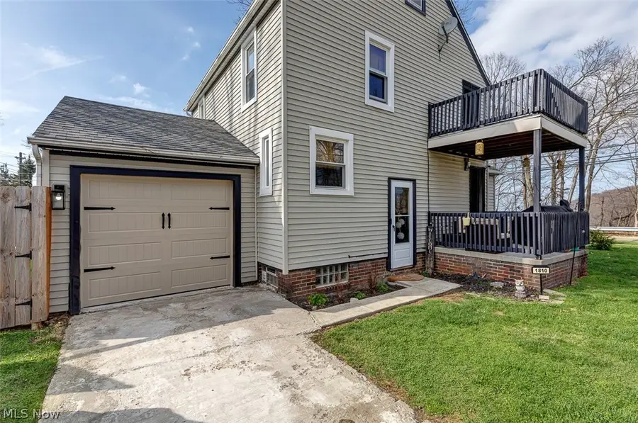 1810 Glenridge Road, Euclid, OH 44117 - #3