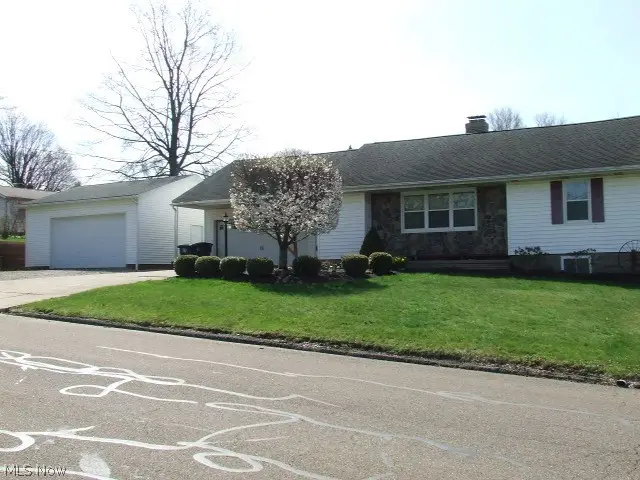 1366 Alphada Avenue, Akron, OH 44310 - #2