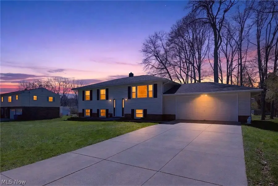 2058 Scenic Way, Akron, OH 44312 - #2