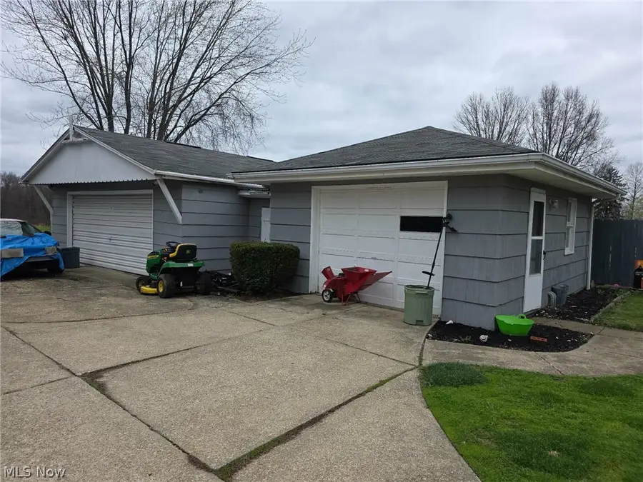 3605 Birchdale Nw Road, Canton, OH 44708 - #2