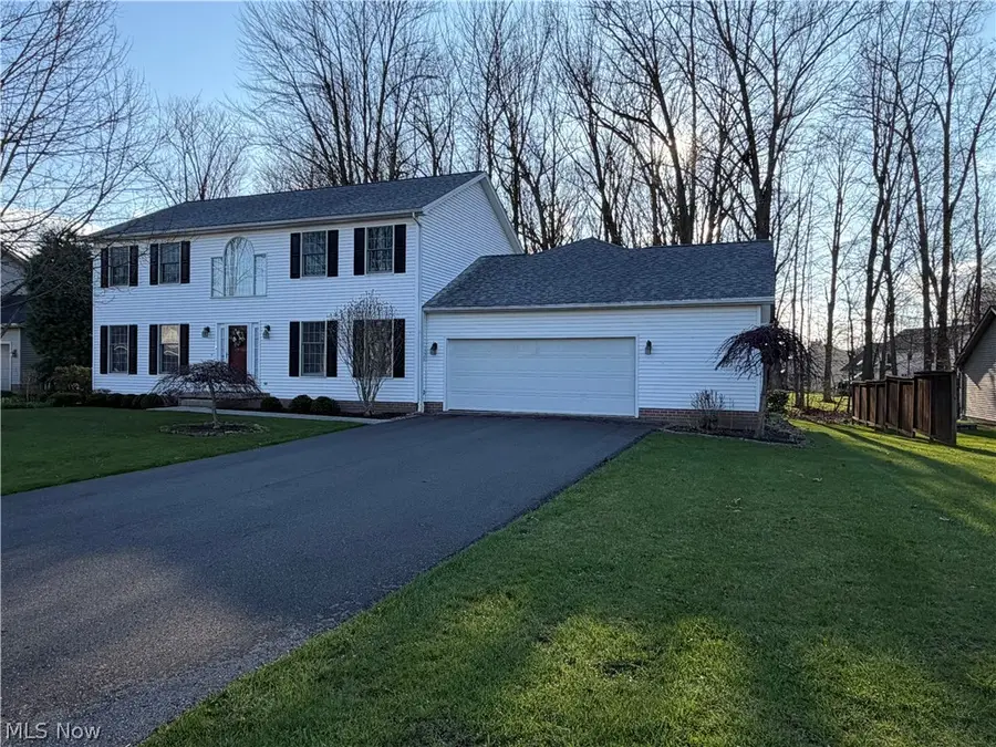 19 Spring Creek Drive, Cortland, OH 44410 - #2