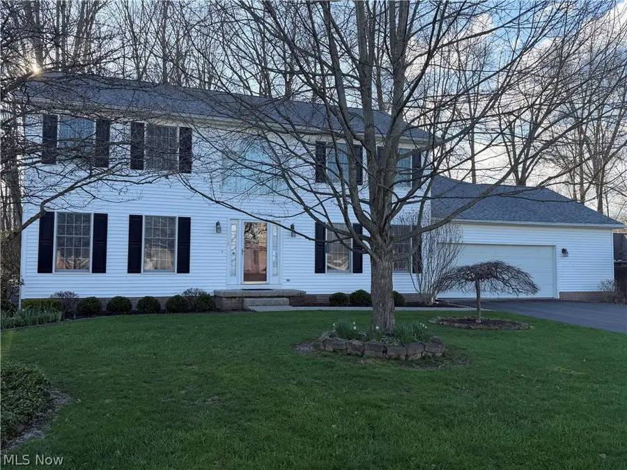 19 Spring Creek Drive, Cortland, OH 44410 - #3