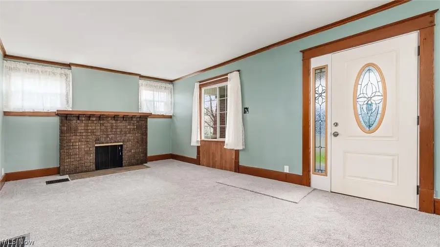 403 Seborn Avenue, Zanesville, OH 43701 - #3