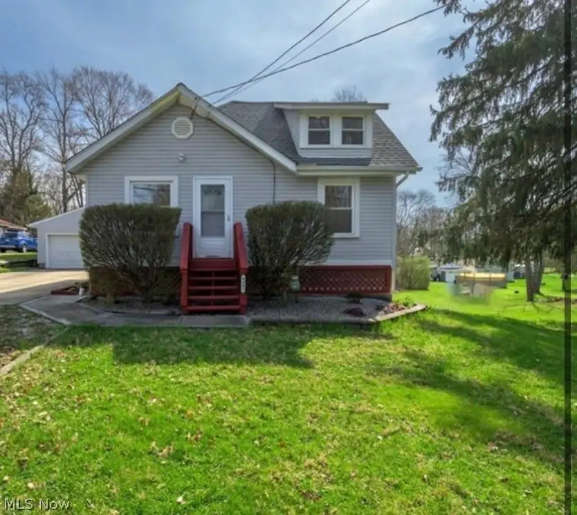 6442 Spring Street, Ravenna, OH 44266 - #1