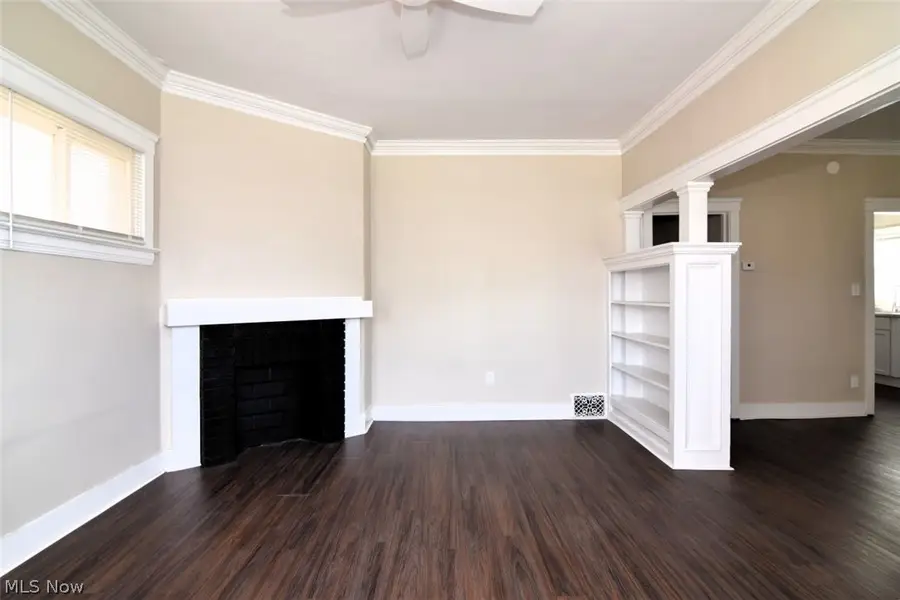 425 East 120th Street, Cleveland, OH 44108 - #2