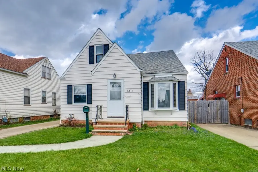 8514 Deerfield Drive, Parma, OH 44129 - #3