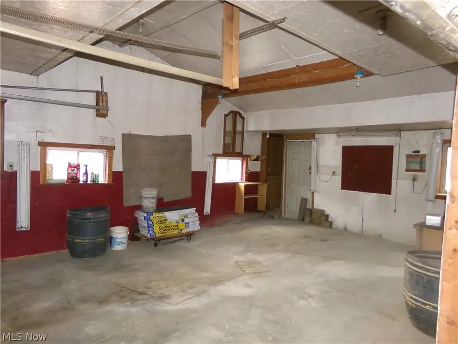 317 Mann Ne Drive, Waynesburg, OH 44688 - #2