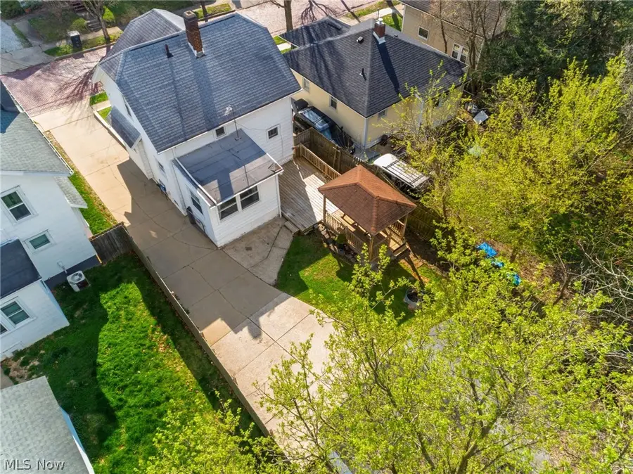 1106 Collinwood Avenue, Akron, OH 44310 - #3