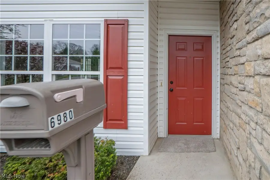 6980 Knight Nw Avenue, Canton, OH 44708 - #3