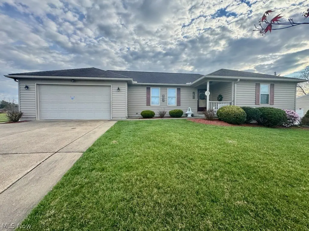 135 Meadow Lane, Parkersburg, WV 26101 - #1