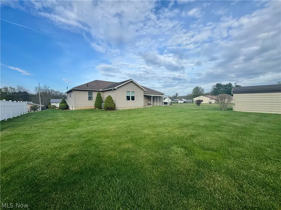 135 Meadow Lane, Parkersburg, WV 26101 - #2