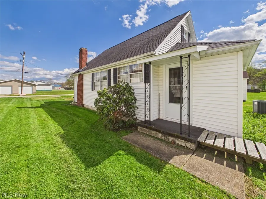 90 S Third Street, Parkersburg, WV 26101 - #3