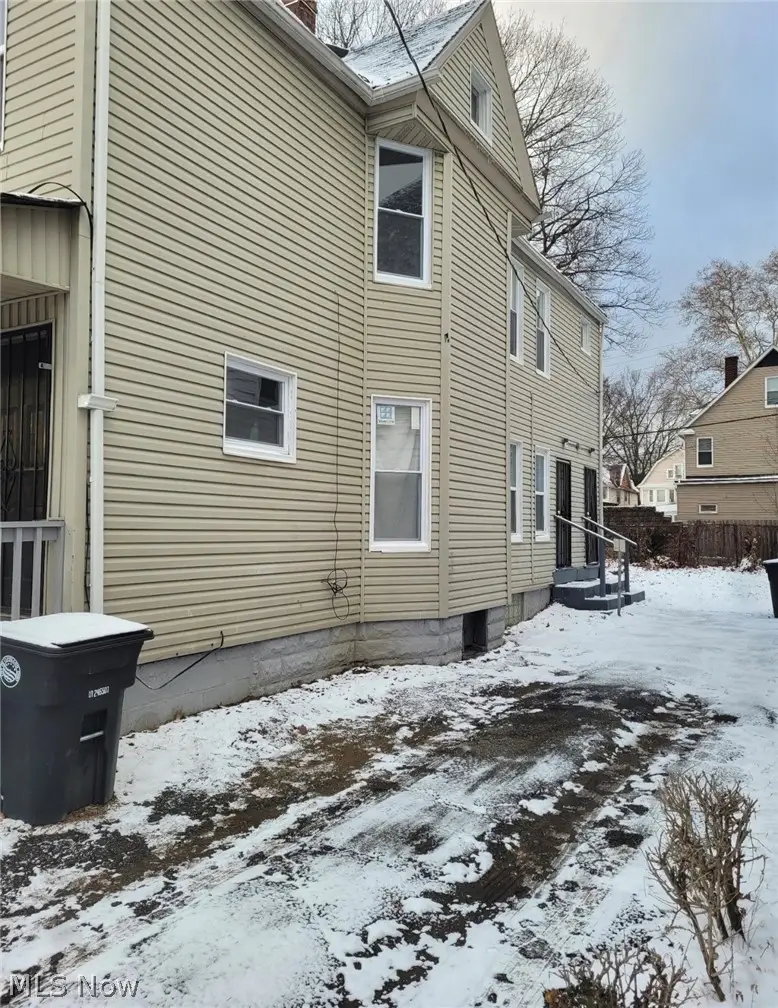 10117 Hampden, Cleveland, OH 44108 - #2