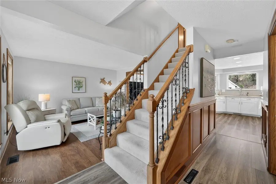 551 Picadilly Circle, Akron, OH 44319 - #2