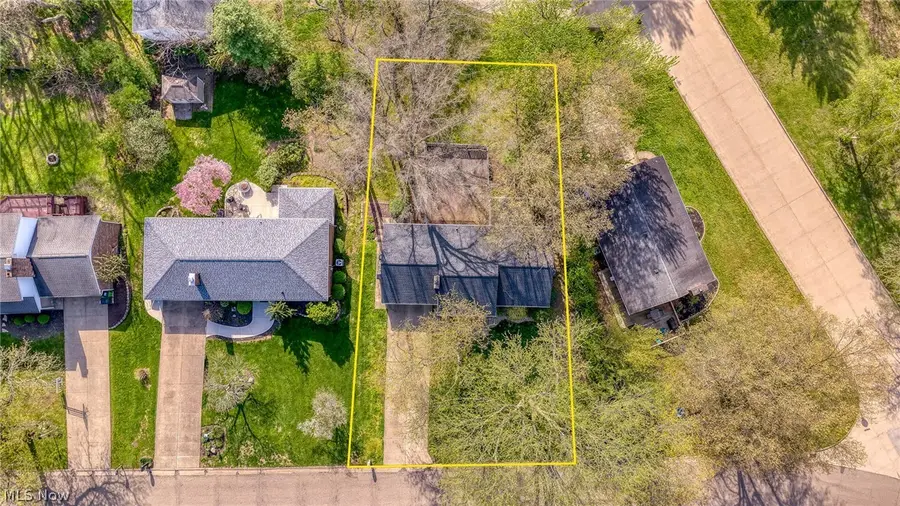 1259 Chandler Sw Avenue, North Canton, OH 44720 - #3