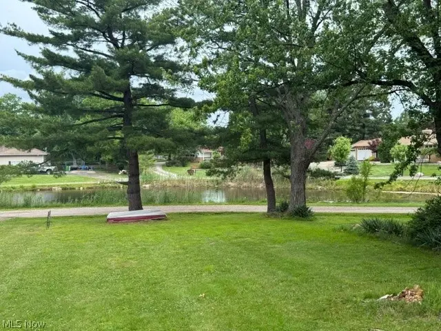 7657 E Lake Drive, Walton Hills, OH 44146 - #3