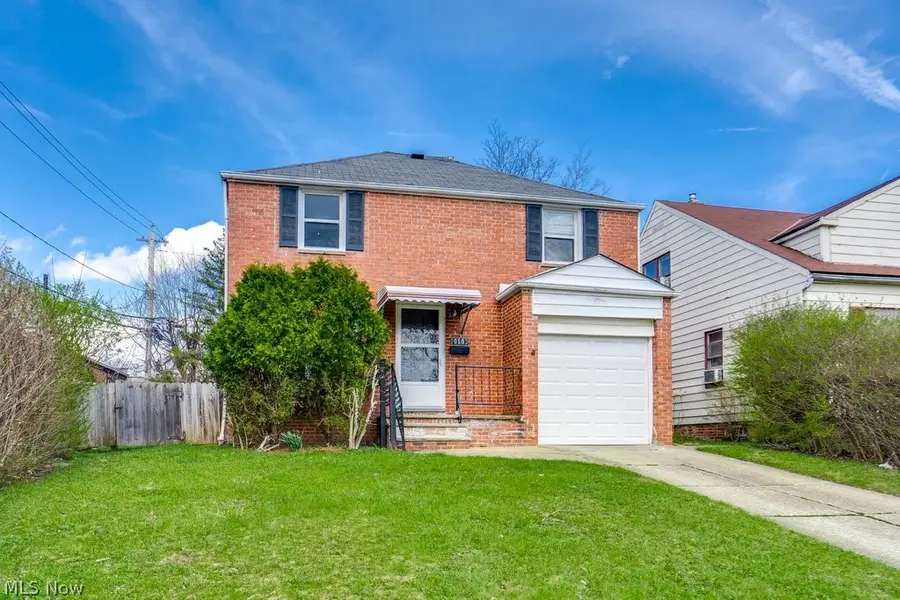 20503 Mountville Drive, Maple Heights, OH 44137 - #2