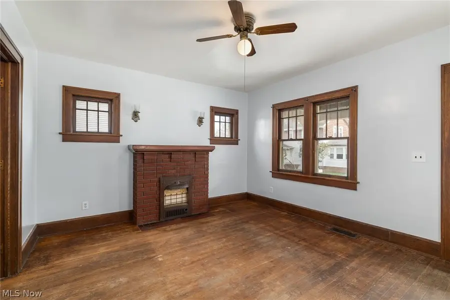 308 Ferrell Avenue, Ashland, OH 44805 - #2