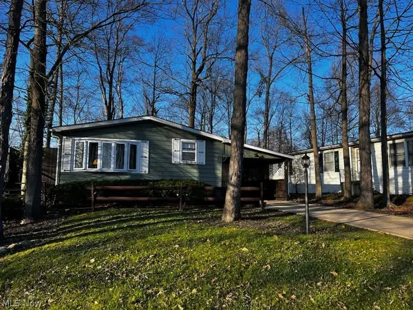 7 Cardinal Drive, Hiram, OH 44234