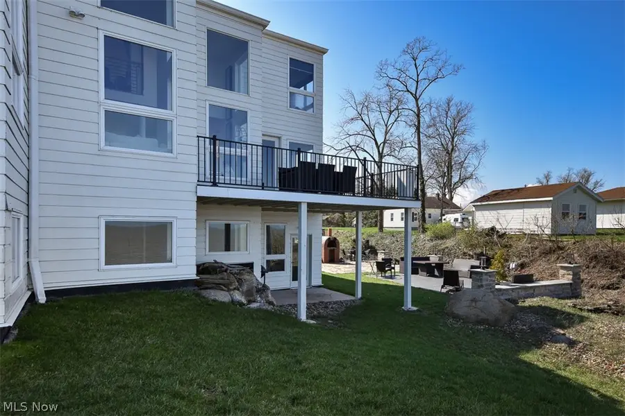 280 Buckeye Drive #7, Sheffield Lake, OH 44054 - #2