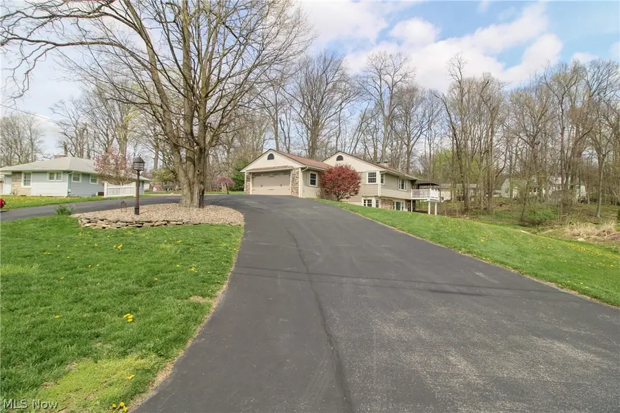 324 Neff Drive, Canfield, OH 44406 - #2