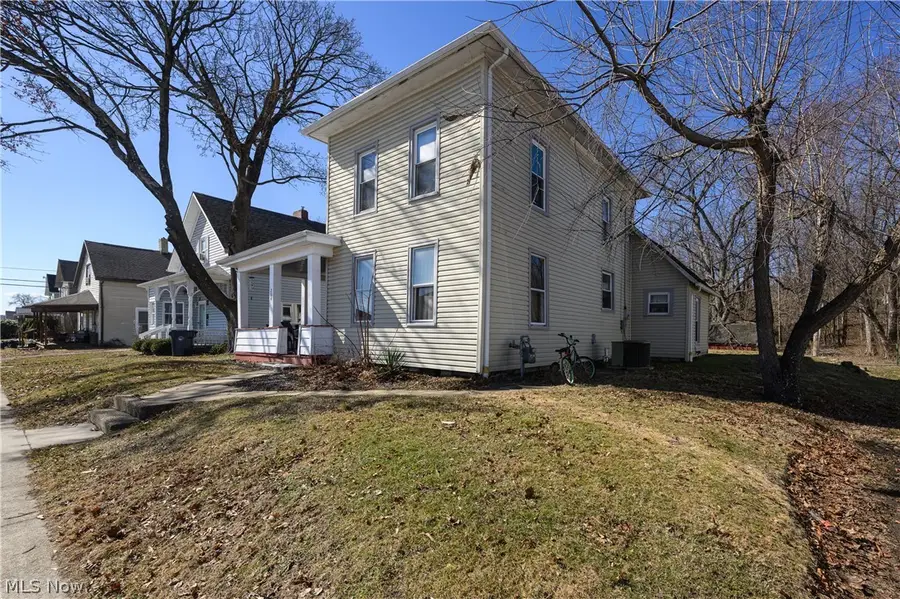 204 S Main Street, Tuscarawas, OH 44682 - #3