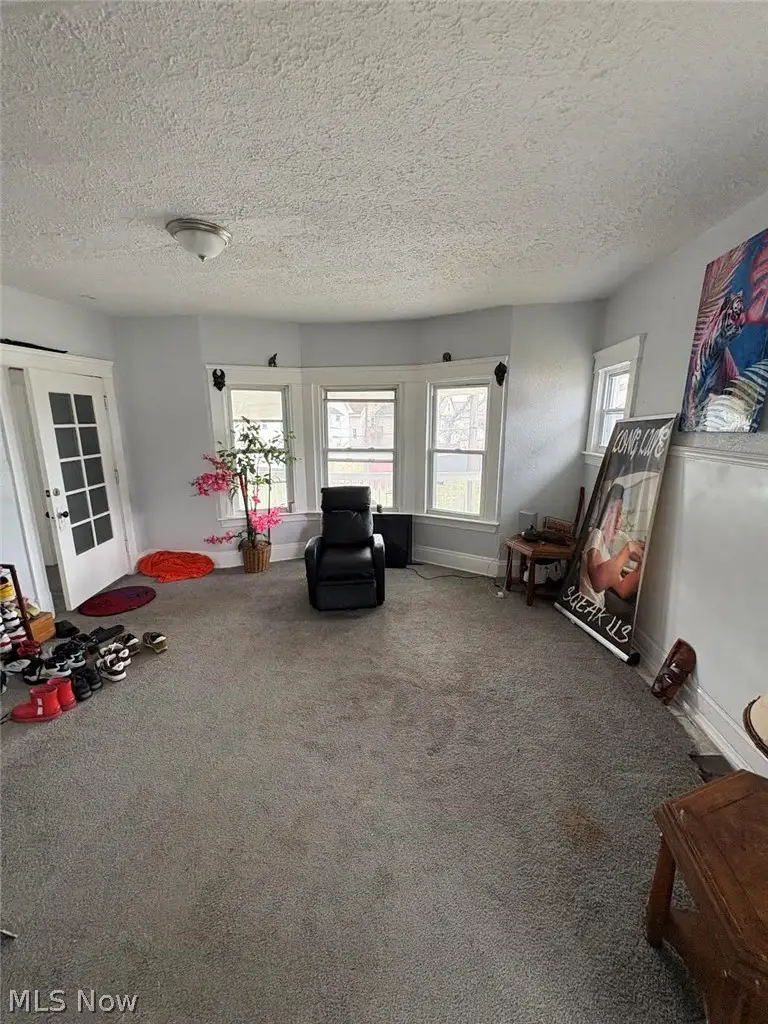 957 Parkway Road, Cleveland, OH 44108 - #3