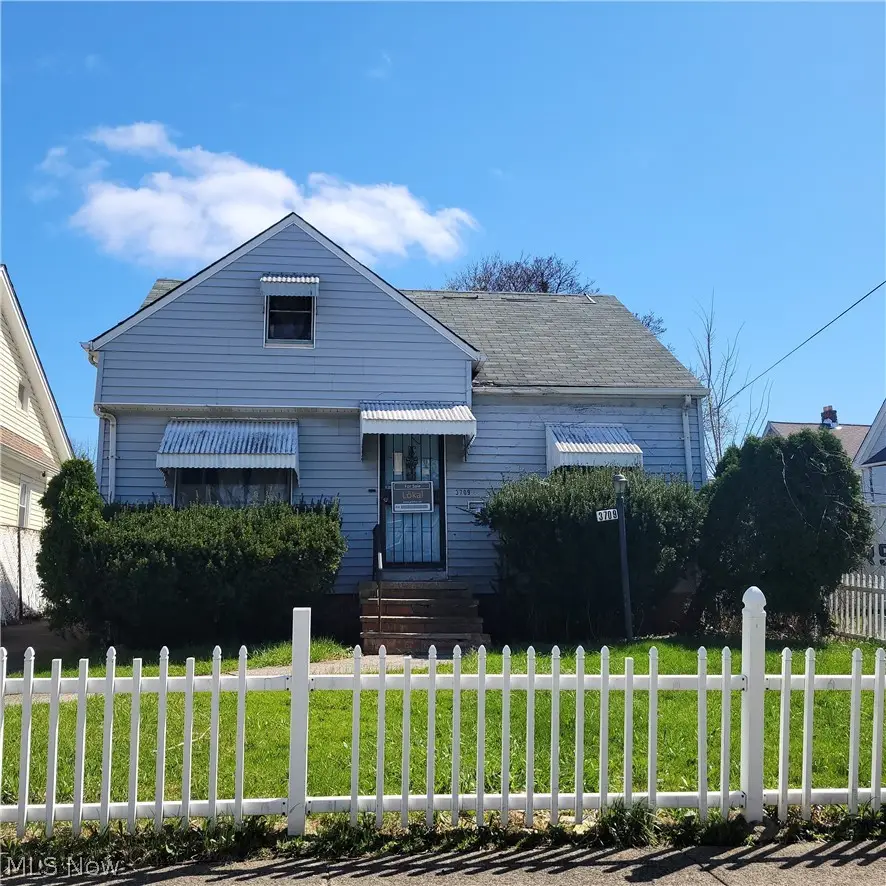 3709 E 106th Street, Cleveland, OH 44105 - #2