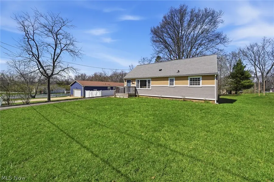 1517 Gottschall Road, Stow, OH 44224 - #2