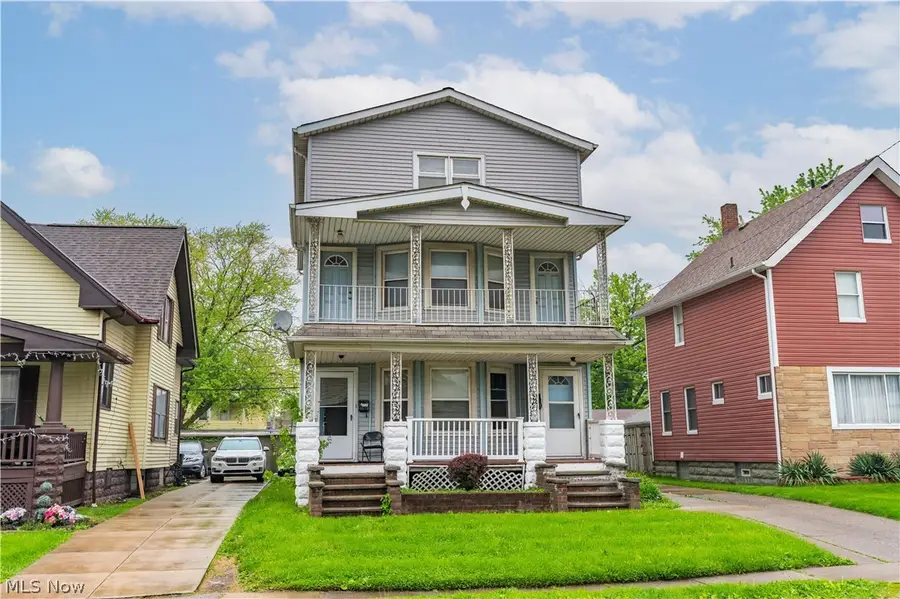 4619 Pearse Avenue, Newburgh Heights, OH 44105 - #2