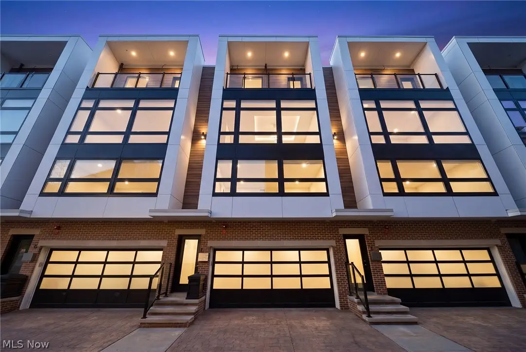 3114 Vine Court, Cleveland, OH 44113 - #1