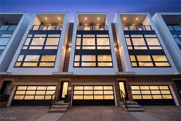 3114 Vine Court, Cleveland, OH 44113