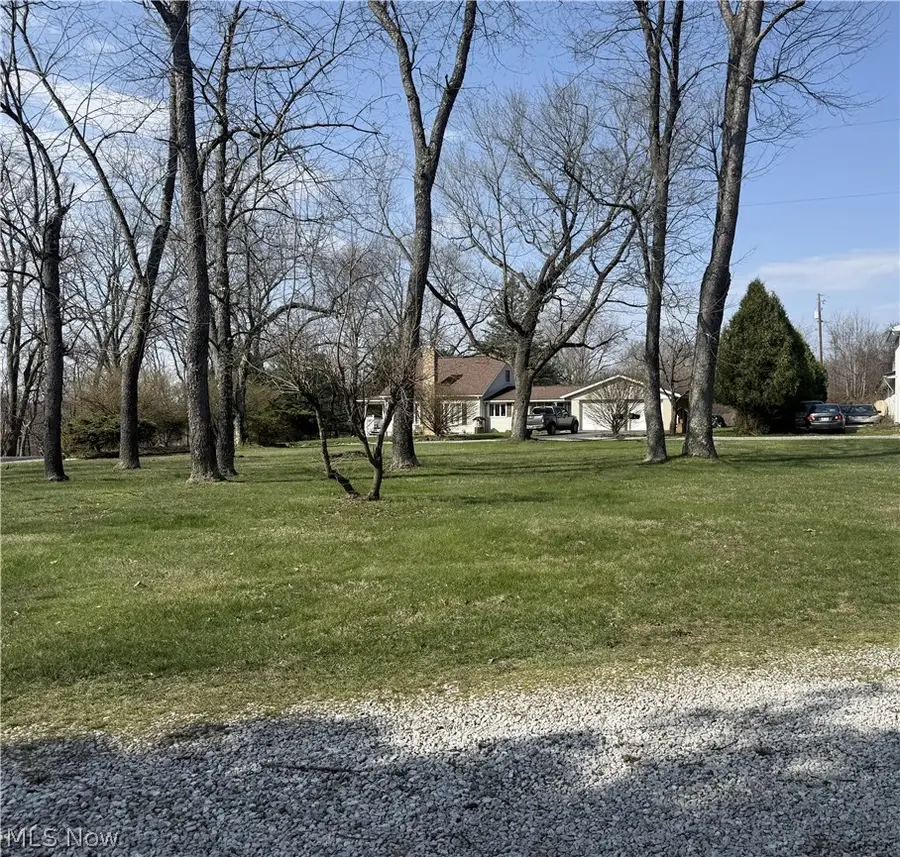 601 Emmett Way, Steubenville, OH 43952 - #3