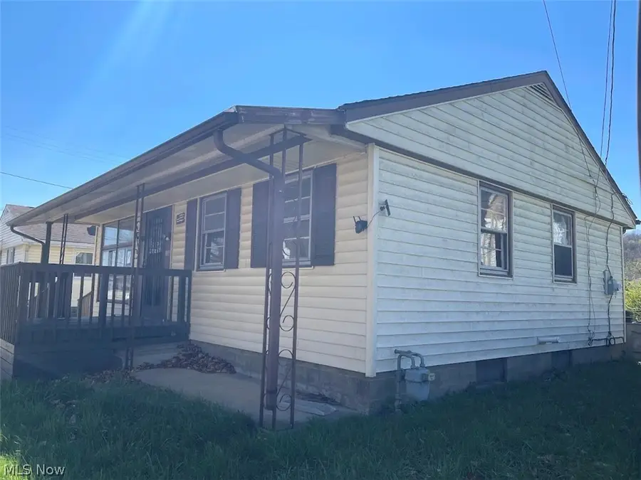 234 N Bridge Street, Newcomerstown, OH 43832 - #2