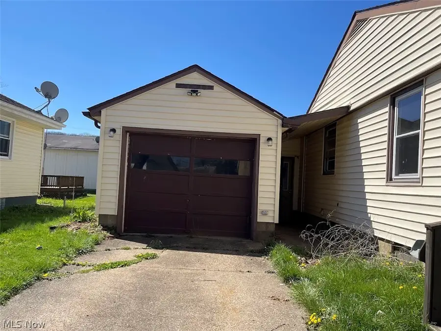 234 N Bridge Street, Newcomerstown, OH 43832 - #3