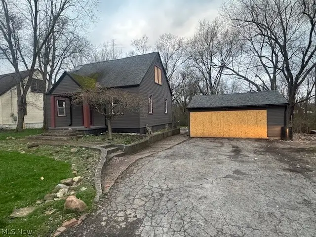 3218 Shadyside Drive, Hubbard, OH 44425 - #2