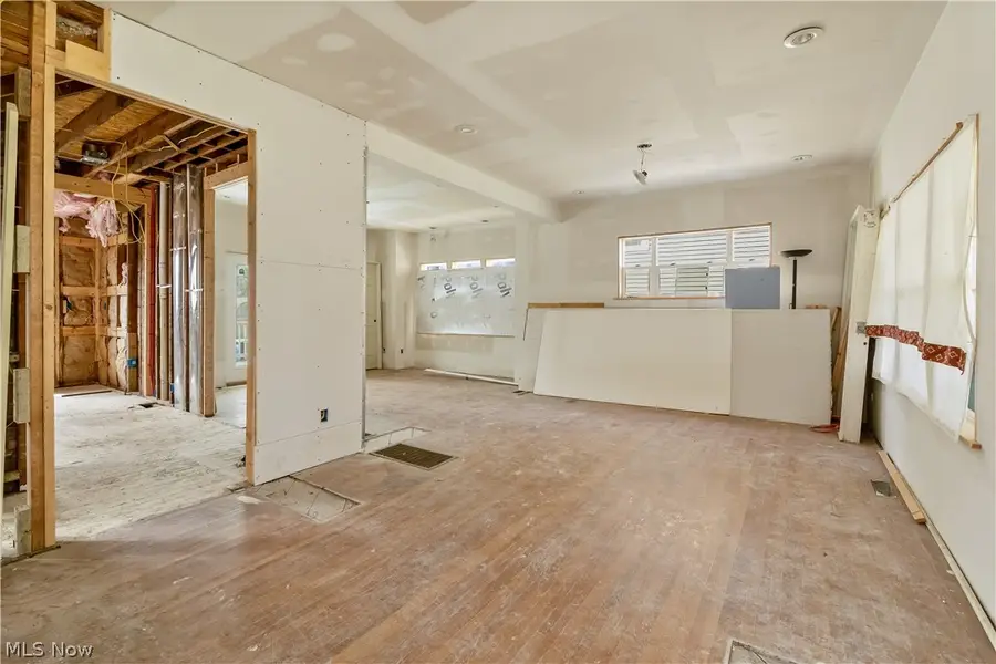 1708 W 8th Street, Ashtabula, OH 44004 - #3