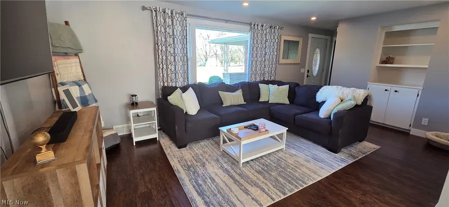 5581 Middlebranch Nw Avenue, Canton, OH 44721 - #3