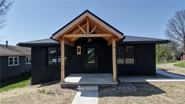 212 High Street, Dover, OH 44622